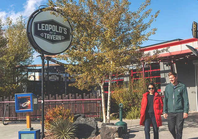 Enjoy a quick bite to eat at Leopold’s Tavern on Mainstreet Bowness (Credit: James Young/ Tourism Calgary)